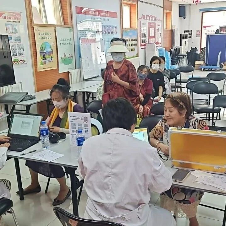 社区健康公益行走进和平里民旺社区
